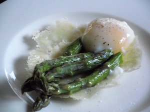 Soft boiled egg, asparagus, Parmigiano Reggiano